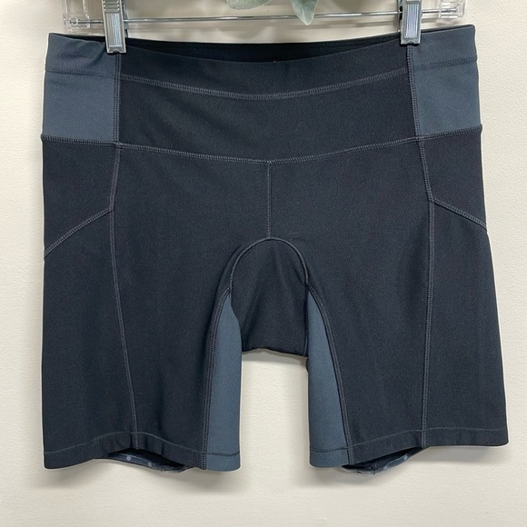 NWOT Mondetta Padded Cycling Biking Shorts Pocket L - Picture 1 of 14